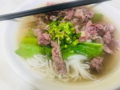 牛肉粿条-抖牛白塔牛肉粿条汤(水围店)
