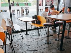 -麦当劳(国家体育场南路店)