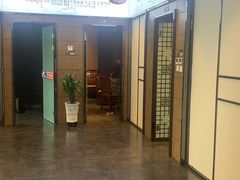 -百年石锅饭(阿里郎美食街店)