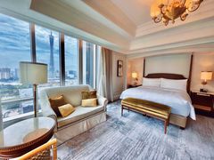 -广州富力丽思卡尔顿酒店