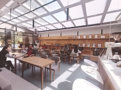 大堂-十一咖啡(青年大街工厂店)