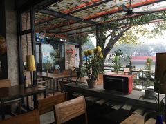 -喜洲吧·江畔老船厂·庭院餐厅(喜临院店)
