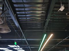 -极限PLAY运动娱乐新世界·团建派对表演休闲馆·室内高空游乐园