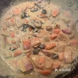 鸡腿奶味咖喱拌面