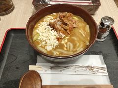 泡菜五花肉咖喱乌冬-CoCo壱番屋
