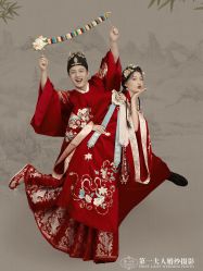 -第一夫人婚纱摄影(南京店)