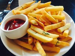 -WOLFGANG PUCK KITCHEN & BAR(迪士尼小镇店)