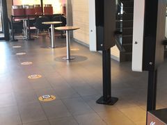 -麦当劳(红旗路店)