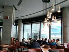 大堂-星巴克(延吉百利城店)