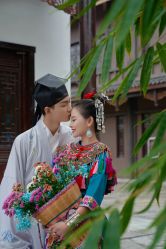 -芭莎视觉婚纱摄影(花溪店)