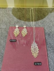 -HeyJewel全球独立设计师原创首饰集合店