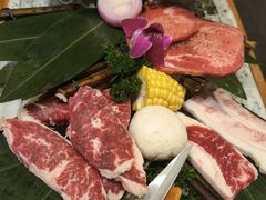 -明洞阿姨·韩式酱蟹烤肉·创意料理(三元桥店)