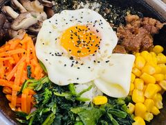 石锅拌饭-米村拌饭(砂之船中东奥莱店)