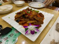 -达吾手抓美食城总部(义乌店)