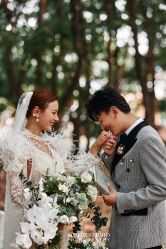 -雨墨婚纱摄影工作室