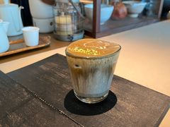 -luutosa  cafe & tea 鹿兔山