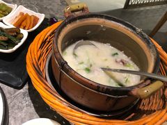 -稻鲜记潮汕砂锅粥