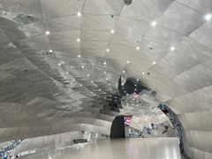 -涨巢·潮玩水疗局