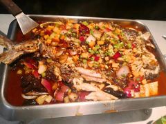 -鸣记脆皮烤鱼(岐山路店)