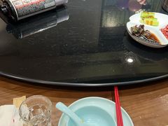 -川流不息·地道川菜·小龙虾(新松江路店)