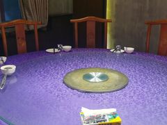 -民间瓦缸煨汤館(嵩山路店)