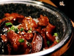 照烧鸡腿饭-明洞阿姨·韩式酱蟹烤肉·创意料理(三元桥店)
