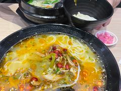 -苗乡米线(建军路店)