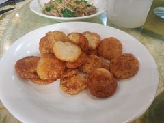 煎鱼饼-禄源公·老莞诚饭店