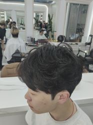 -尤司男士国潮理发馆
