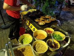 -拈签一笑黄牛肉辣卤串串