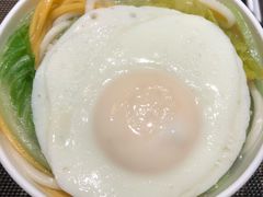 -余欢领鲜火锅(新街口店)