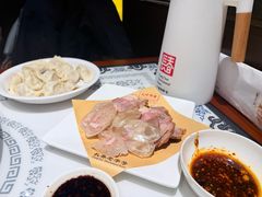 -东方饺子王臻味餐厅(新嘉坡城店)