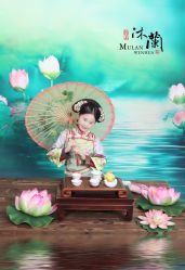点击看大图 -后宫·古装汉服京剧儿童亲子全家福摄影