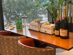 -斯普汇生蚝牛排馆(中骏世界城店)