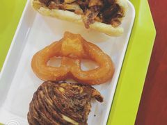 烧饼夹肉-老回回烩面馆(左家庄店)