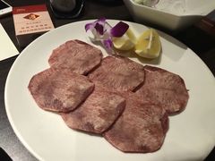 -由紀日本料理·炭火燒肉
