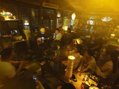 -城墙外BAR