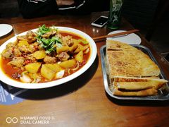 -老兰家传统烧烤炒菜泡馍(小南门店)