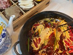 -芈重山老火锅(广州首店)