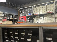 -Adidas(东荟城店)