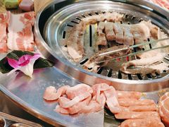 -哈哈碳都·牛肋条无限自助烤肉(宝龙店)