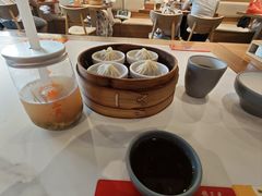 -馋三尺蟹粉小笼(人民广场店)