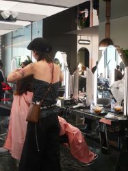 -AKOZO Beauty Salon