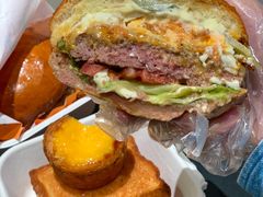 柠香蟹籽牛肉汉堡-JPG canteen(广州寺右公馆店)