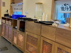 -煲仔皇腊味煲仔饭(经四万达店)