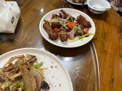 -芦茨金富饭庄·25年老字号·专做稻草鸡