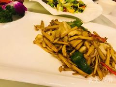 -东方红酒楼(知春路店)