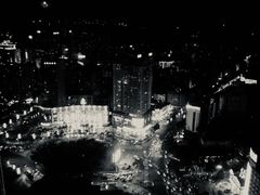 -世贸旋转自助餐厅(360°高空观景店)