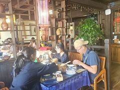 -香满楼.建水老宅院