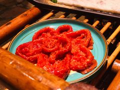 古道嫩牛肉-老牌坊云南鱼豆花火锅(爱建店)